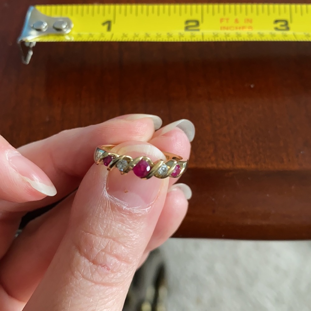 Ruby ring - Picture 4 of 4